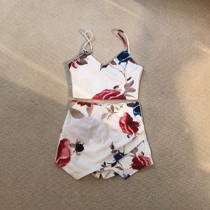 Two piece envelope skirt set